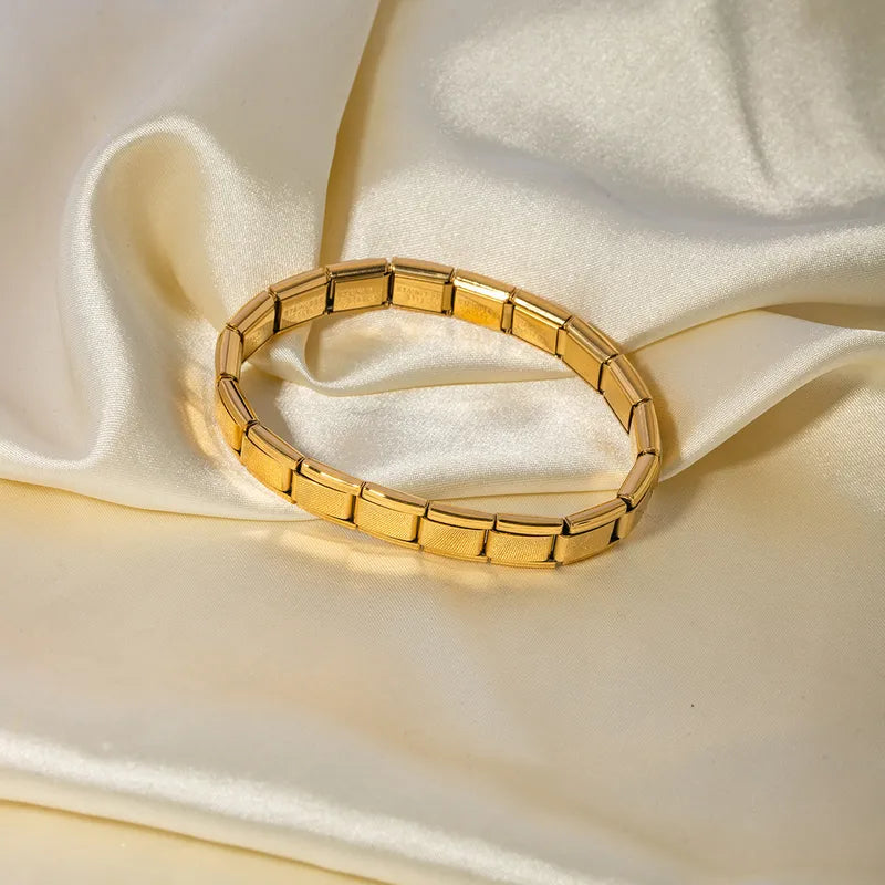 Classic Gold Link Bracelet
