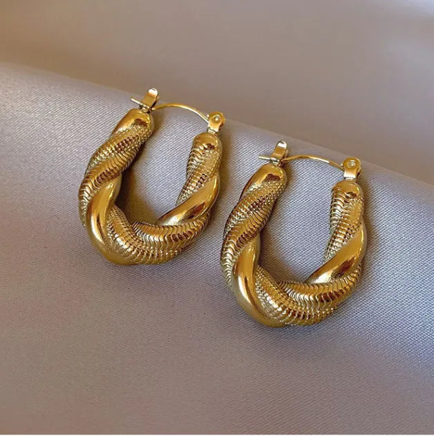 Twisted Hoop Earrings Gold