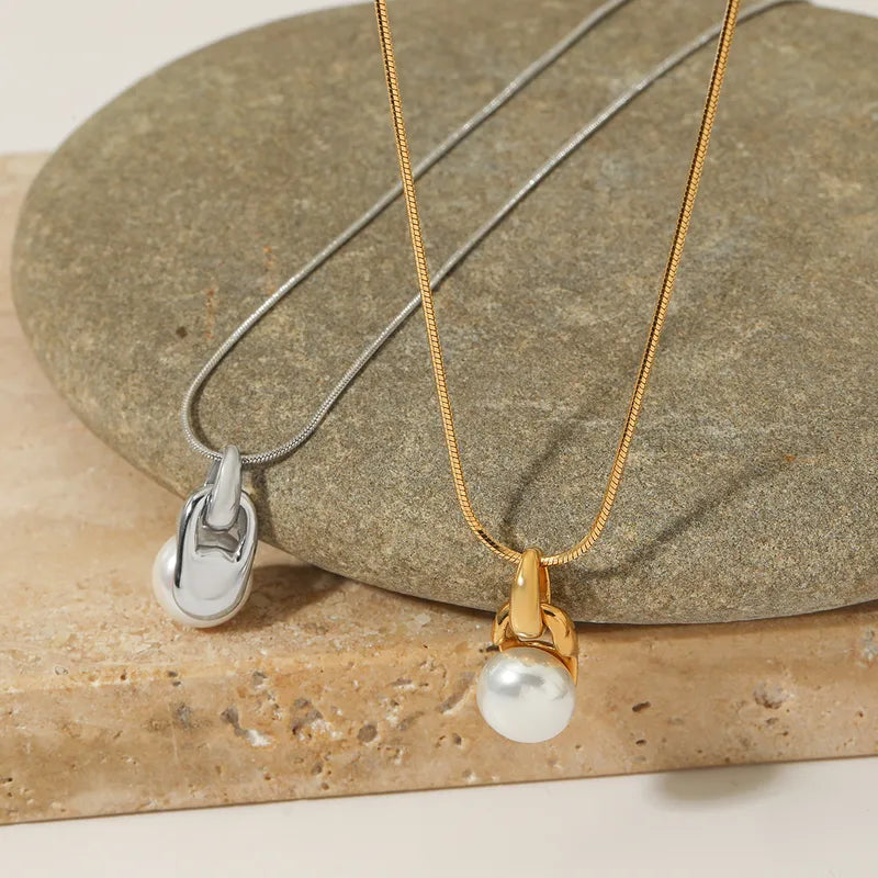 Bold Pearl Sophistication Pendant