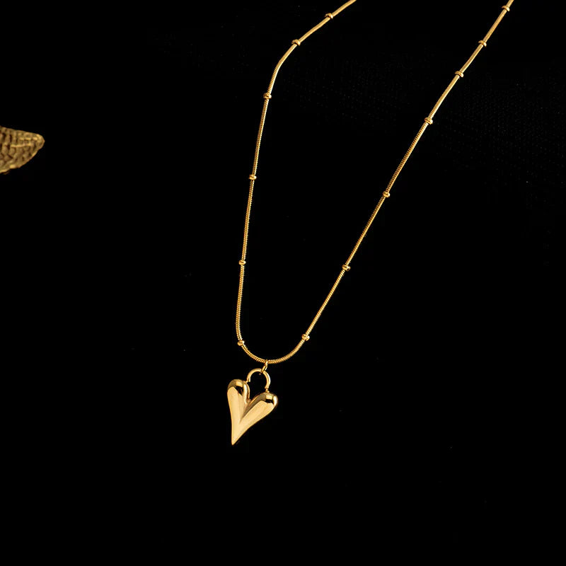 Elegant Gold Heart Necklace