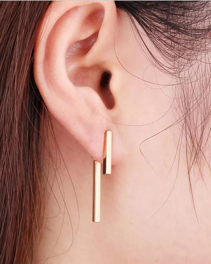 Gold Bar Dangling Earrings