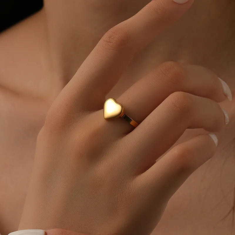 Eterna Heart Ring
